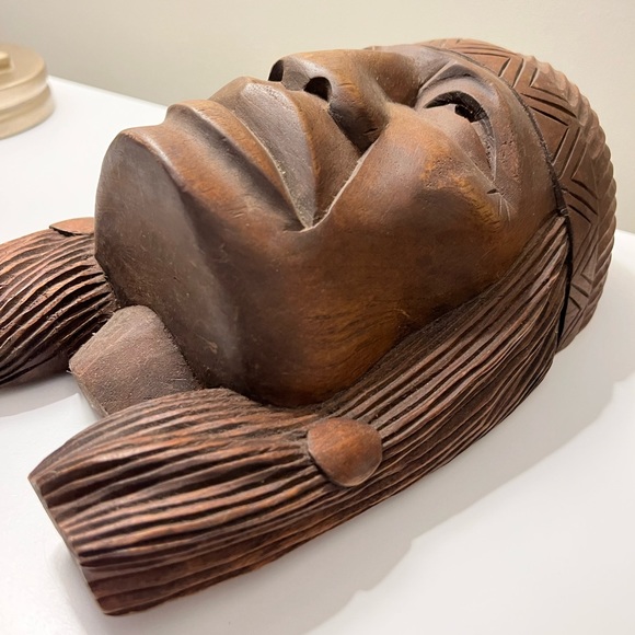 Vintage Hand Carved Wood Native American Indian Head Wall sculpture - Picture 11 of 12